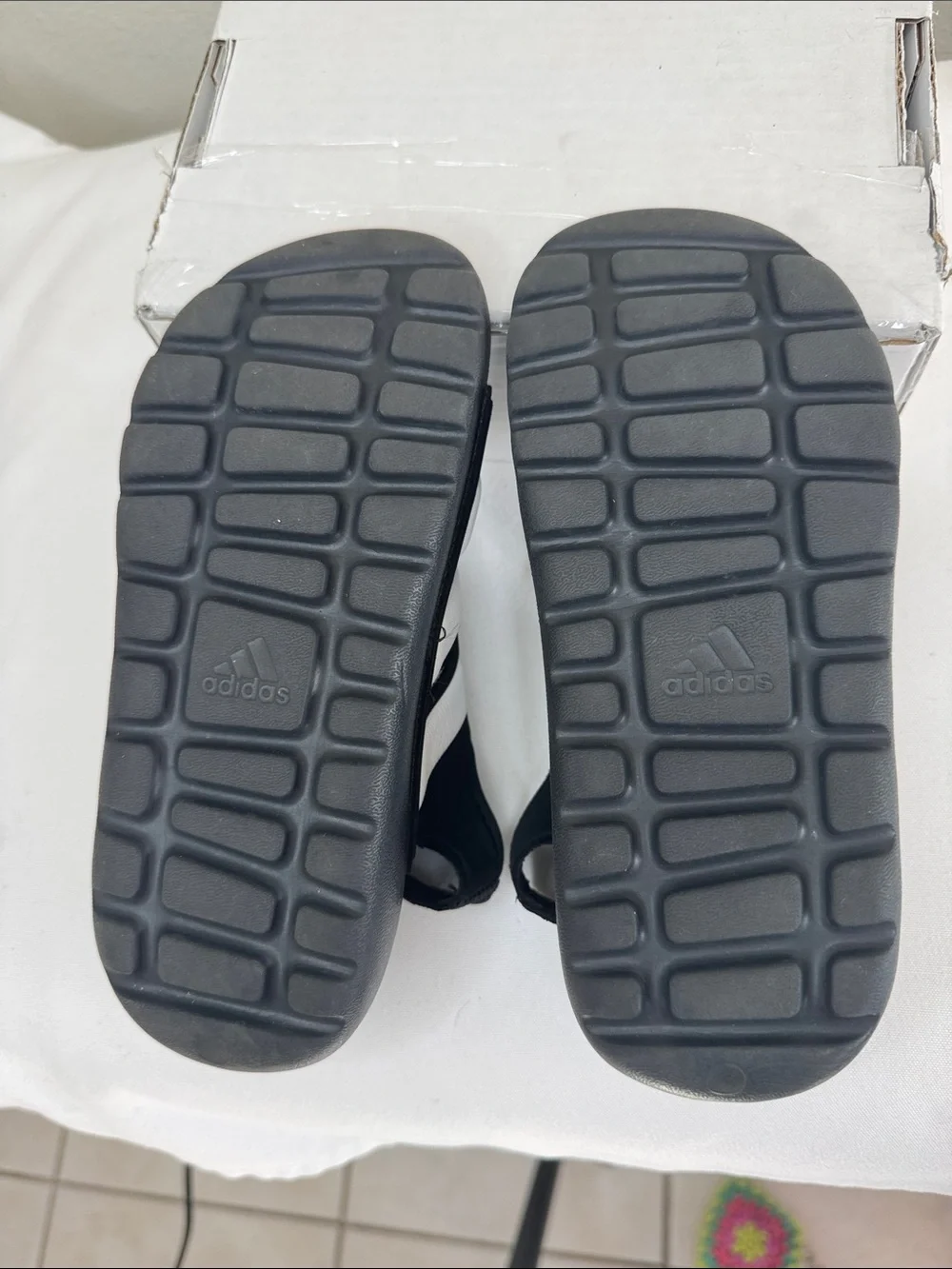 Adidas Black and White Kids' Hook-and-Loop Sport Sandals Sz 12K.